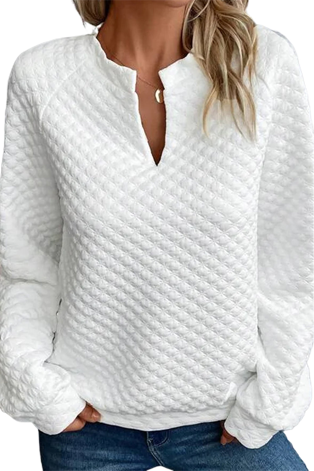 White Quilted V-Neck Solid Color Long Sleeve Top